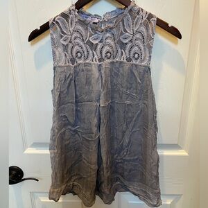100% Silk and Cotton Blue Lace Top Made in Italy Sz XS LIKE NEW